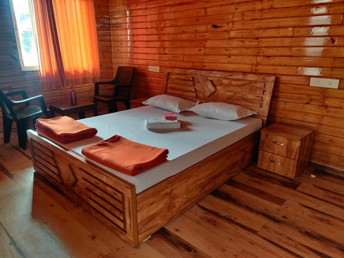 Sunshine Resort Pune Eksteriør billede