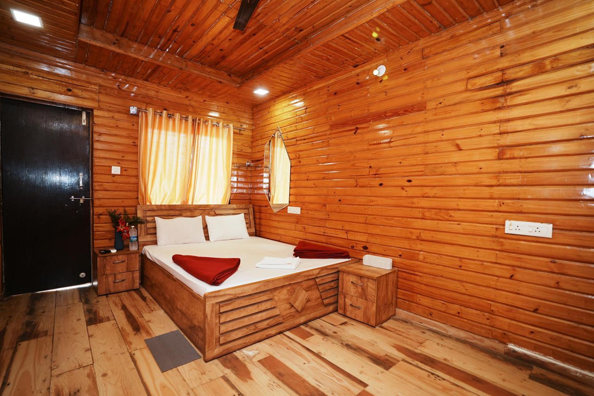 Sunshine Resort Pune Eksteriør billede