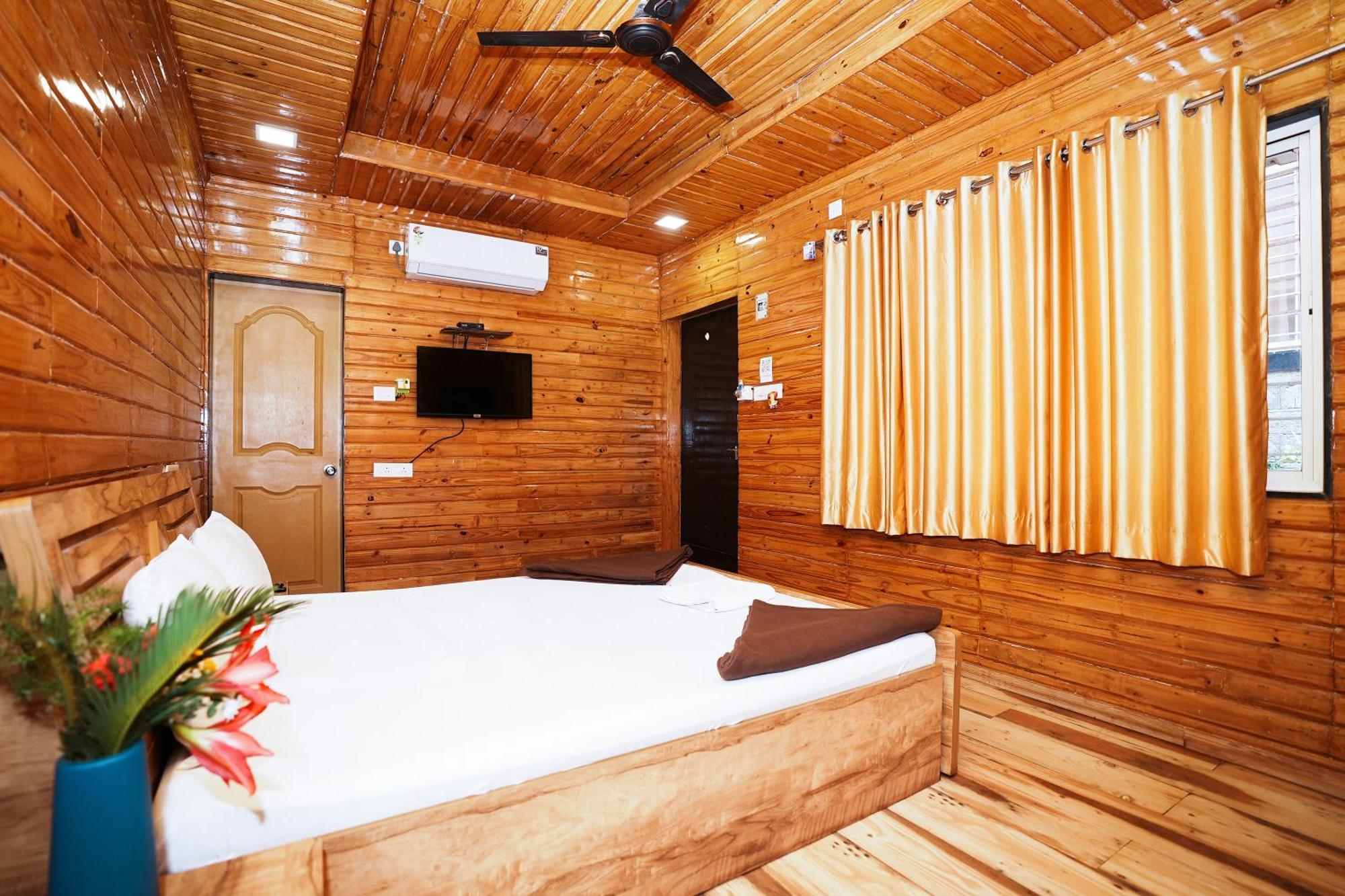 Sunshine Resort Pune Eksteriør billede